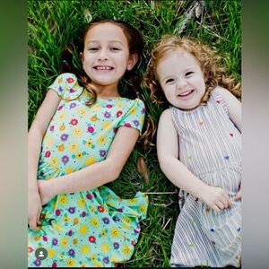 Dot Dot Smile NWT Girl Size 8/10 /11 Green Sunshine Classic Twirl Dress